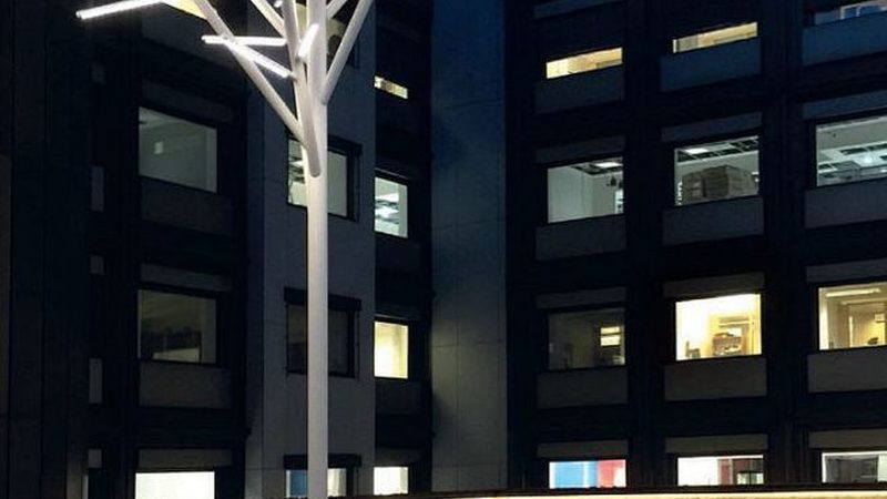 酒店走廊线条灯色温选择：如何营造舒适氛围